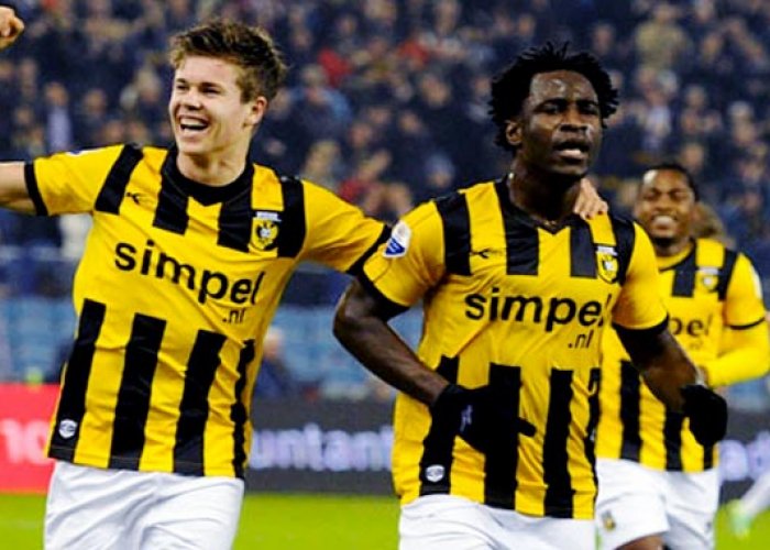 Pesta Gol, Vitesse Hancurkan Den Haag
