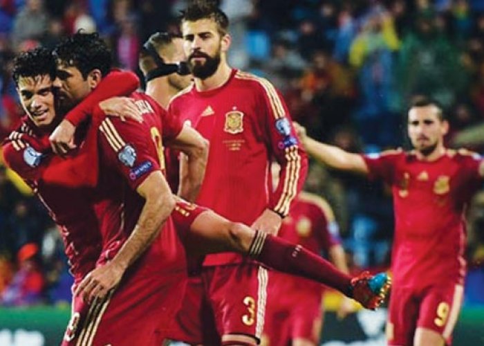 Bangkit, Spanyol Gebuk Luksemburg 4-0
