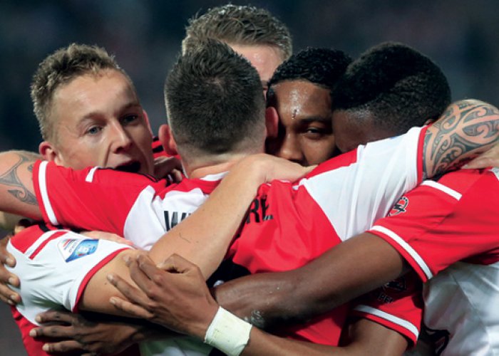 Bekap Twente, Feyenoord Kuasai Urutan 3