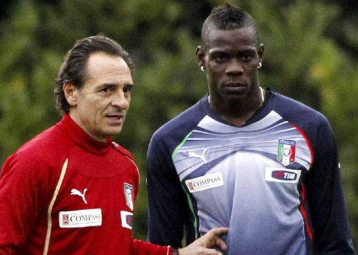 Kritik & Pujian Prandelli buat Balotelli