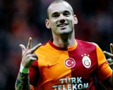 Gaji Mangkrak, Sneijder tak Lantas Teriak