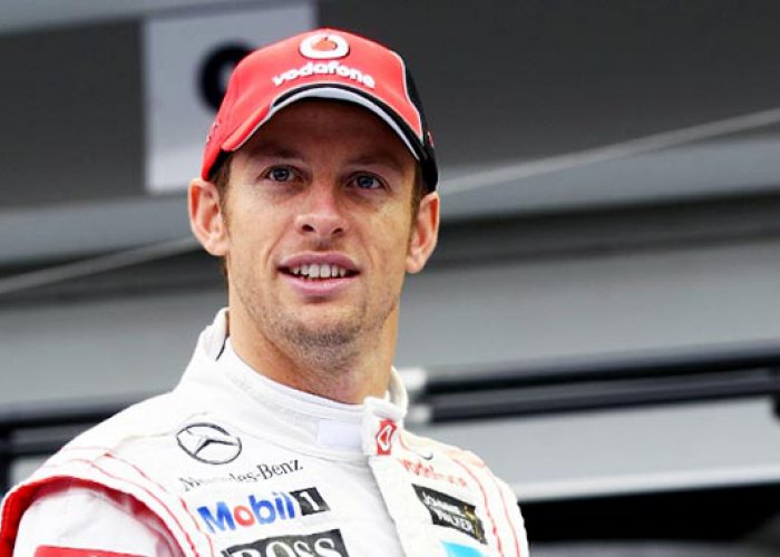 Lanjut, Button Terlecut Dongkrak McLaren