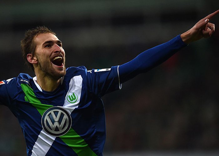 Drama 8 Gol, Wolfsburg Kaparkan Bremen