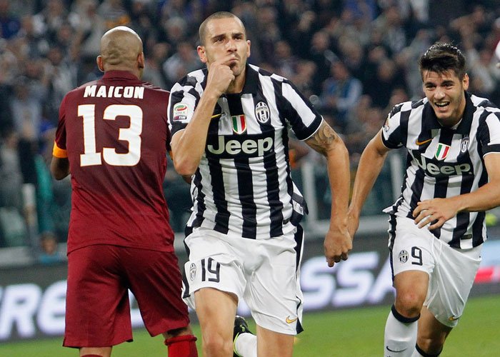 Juve Kalahkan Roma