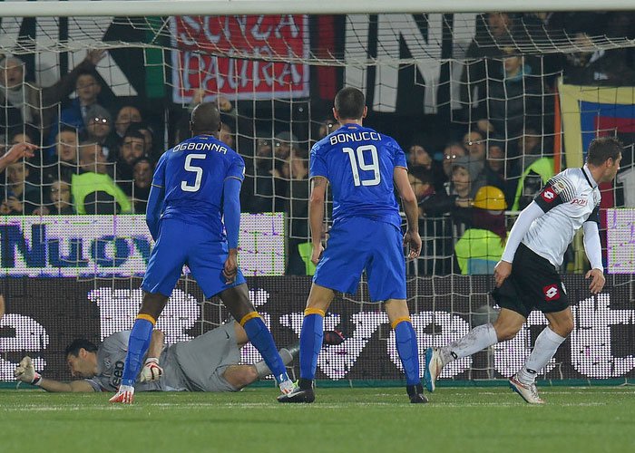 Cesena Tahan Juve